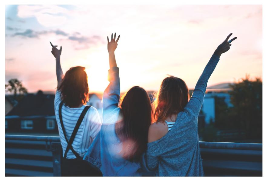 Best Canva Hacks for Stunning Designs in Minutes